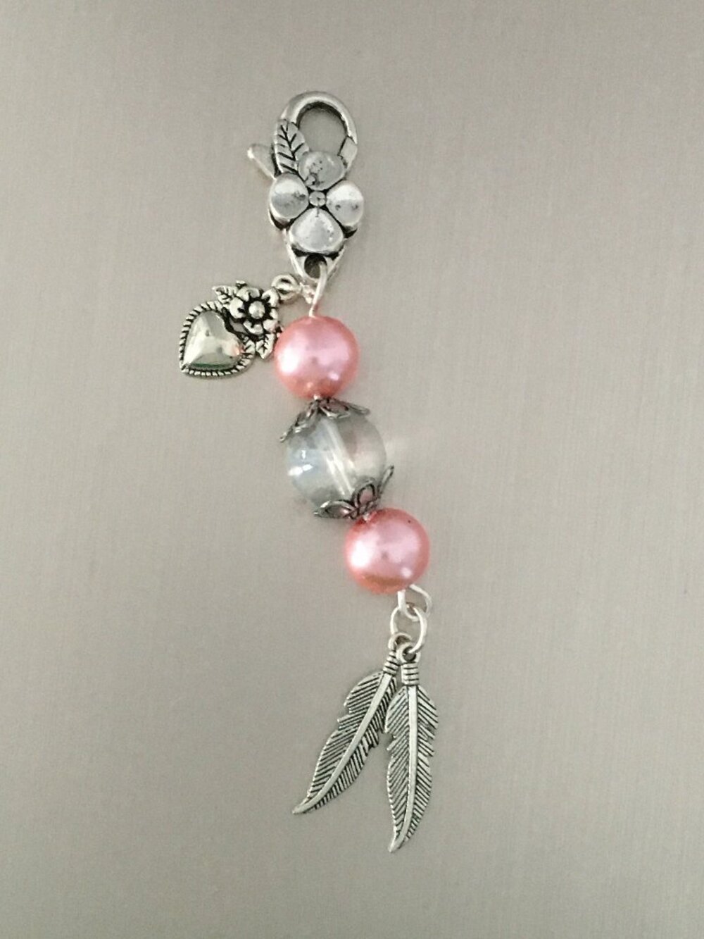 Purse Charm – Pink Pearl & Feather Dangle Accessory